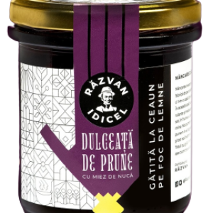 Dulceata de prune cu nuca