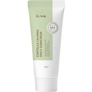 IUNIK Centella Calming Daily Sunscreen – Crema de fata mini SPF50+ pentru protectie si calmare