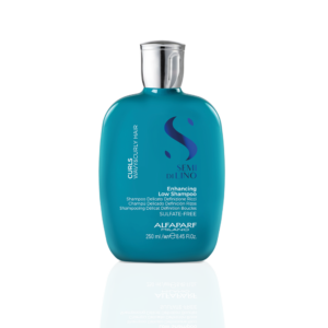 Sampon par cret sau ondulat Curls