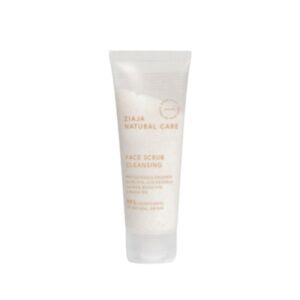 Scrub pentru fata Natural Care
