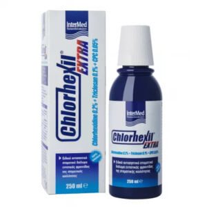Solutie orala cu Chlorhexidina si Triclosan