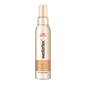 Spray cu grad de fixare 3 pentru definirea buclelor Wellaflex