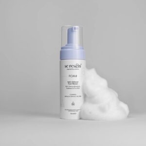 Spumă de Curățare Hidratantă pentru Față Foam