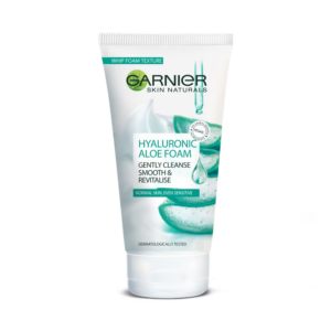 Spuma pentru curatarea tenului normal/sensibil Skin Naturals Hyaluronic Aloe