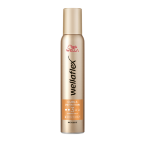 Spuma pentru par cu grad de fixare 3 Curls & Waves Wellaflex
